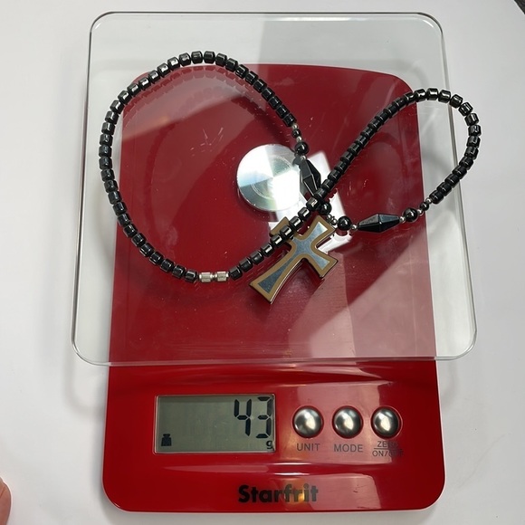 Hematite Cross Necklace Vintage - Picture 10 of 12